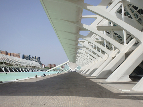 A view north-west from outside the Museo Del València.